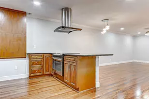 7600 Burgoyne Rd, Houston, TX 77063 - Photo 9