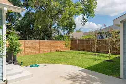 1812 Everett Street, Houston, TX 77009 - Photo 5