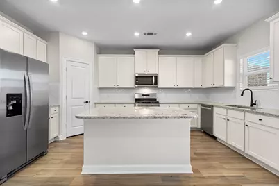 10807 Hickory Lane, Beasley, TX 77417 - Photo 5