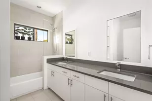 7714 Janak Dr, Houston, TX 77055 - Photo 33