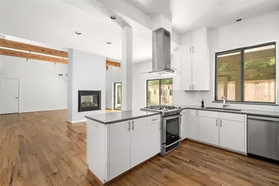 7714 Janak Drive, Houston, TX 77055 - Photo 21