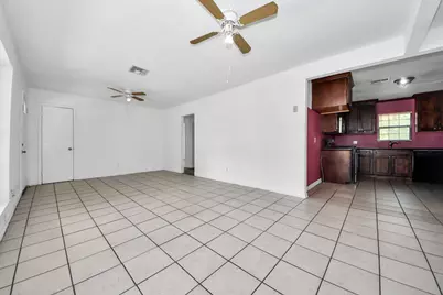 12474 Birdie Lane, Houston, TX 77015 - Photo 9