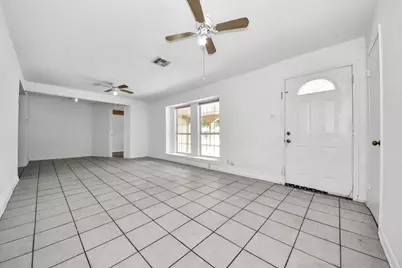 12474 Birdie Lane, Houston, TX 77015 - Photo 7