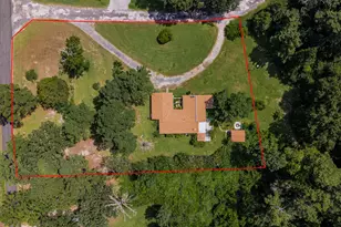 433 W Laurelia Loop, Corrigan, TX 75939 - Photo 3