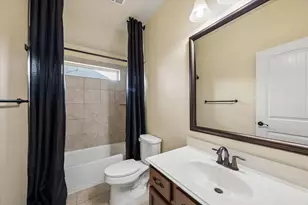 1701 Preserve Ln, Pearland, TX 77089 - Photo 27