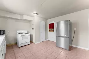 814 Isetta Ln, Houston, TX 77060 - Photo 11