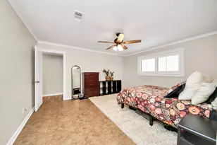 5838 Silver Frst Dr, Houston, TX 77092 - Photo 15