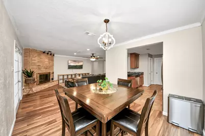 5838 Silver Forest Drive, Houston, TX 77092 - Photo 7