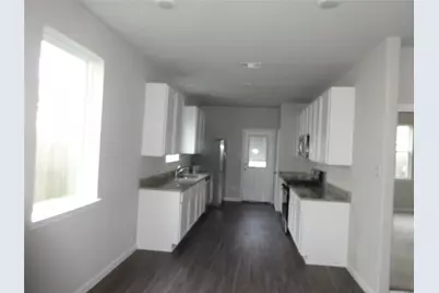 2116 Graham Point Way, Conroe, TX 77301 - Photo 3