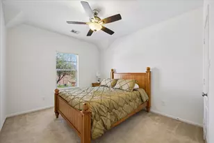 2728 Ravens Creek Dr, Pearland, TX 77584 - Photo 31