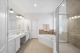 2728 Ravens Creek Dr, Pearland, TX 77584 - Photo 19