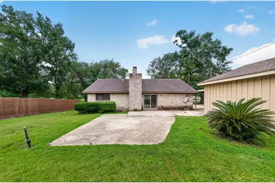12839 Eastbrook Drive, Houston, TX 77013 - Photo 31