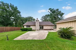 12839 Eastbrook Dr, Houston, TX 77013 - Photo 31