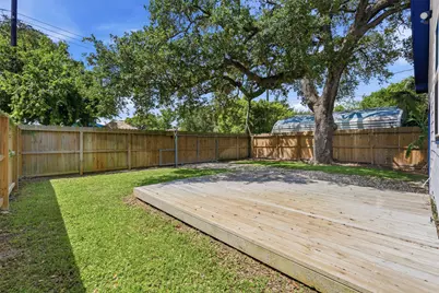 3511 Avenue Q, Galveston, TX 77550 - Photo 21