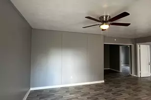 1907 Avenue C, Rosenberg, TX 77471 - Photo 7