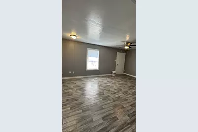 1907 Avenue C #4, Rosenberg, TX 77471 - Photo 5