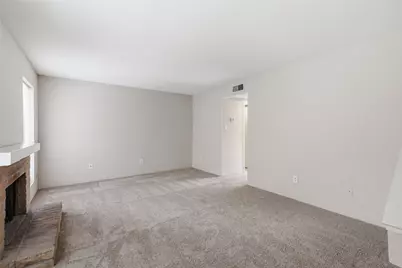 2120 Wilcrest Drive #108, Houston, TX 77042 - Photo 5