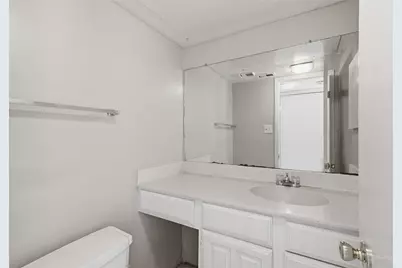 2120 Wilcrest Drive #108, Houston, TX 77042 - Photo 15