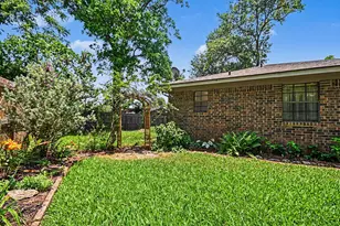 62 Daffodil Ct, Lake Jackson, TX 77566 - Photo 39