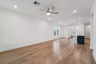 29518 Pondview Dr, Waller, TX 77484 - Photo 7