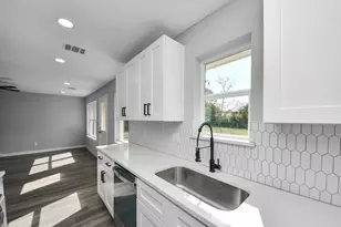 5131 Beechaven St, Houston, TX 77053 - Photo 11