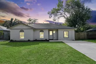 5131 Beechaven St, Houston, TX 77053 - Photo 1