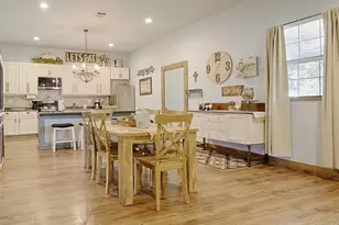 5160 Ave B, Sheridan, TX 77475 - Photo 9