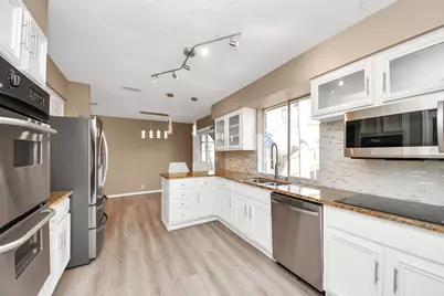 1710 Wildwood Lane, Richmond, TX 77406 - Photo 9