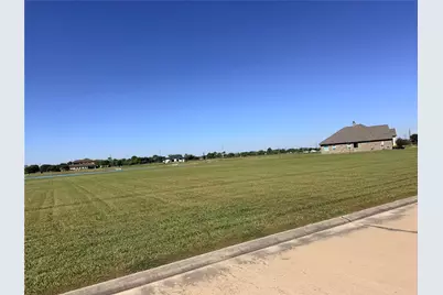 104 Legends Way, El Campo, TX 77437 - Photo 3