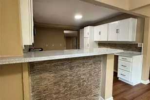 1311 Pershing St, Baytown, TX 77520 - Photo 3