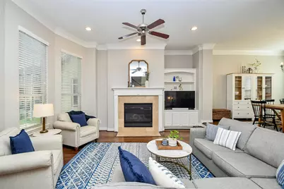 2614 Maxroy Street, Houston, TX 77007 - Photo 9