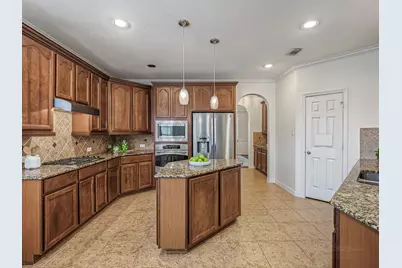 8310 Crescent Knolls Drive, Richmond, TX 77406 - Photo 15