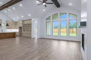 12226 Jacob Ln, Mont Belvieu, TX 77523 - Photo 11