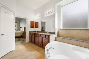 10 Sagamore Ridge Pl, Spring, TX 77389 - Photo 25