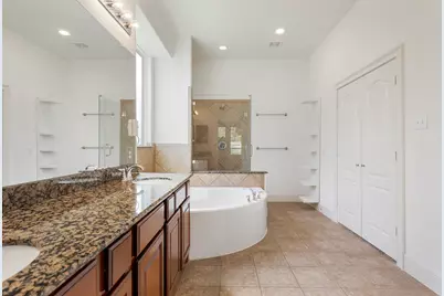10 Sagamore Ridge Place, Spring, TX 77389 - Photo 23