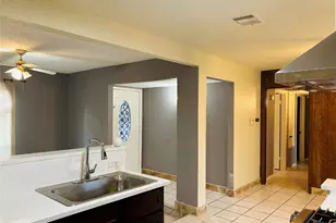 7619 Vernwood St, Houston, TX 77040 - Photo 11