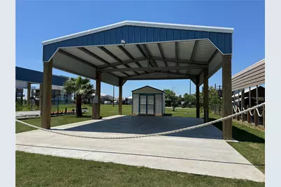 147 N Mae Circle, Crystal Beach, TX 77650 - Photo 1