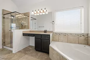 298 W Fork Dr, League City, TX 77573 - Photo 23