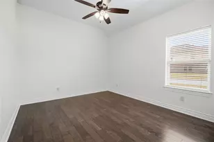 298 W Fork Dr, League City, TX 77573 - Photo 27
