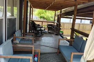 505 Locke St, Woodsboro, TX 78393 - Photo 21