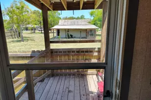 505 Locke St, Woodsboro, TX 78393 - Photo 23