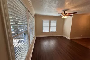 1337 Nashua St, Houston, TX 77008 - Photo 9