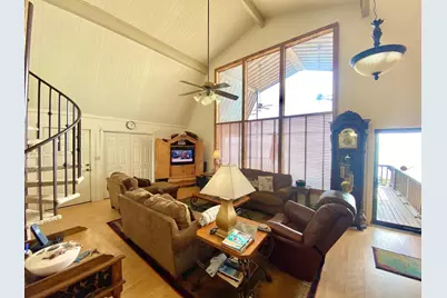 709 Cr 4921, Etoile, TX 75944 - Photo 15