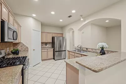3519 Stratford Plaza Lane, Sugar Land, TX 77498 - Photo 5