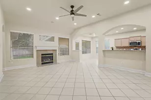 3519 Stratford Plaza Ln, Sugar Land, TX 77498 - Photo 3