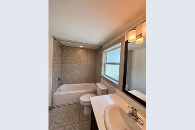 1009 Enid Street #B, Houston, TX 77009 - Photo 11