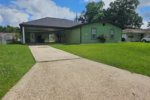 410 Crepe Myrtle Ave, Orange, TX 77630 - Photo 1