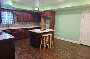 410 Crepe Myrtle Ave, Orange, TX 77630 - Photo 9