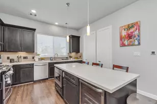 1718 Eado Point Ln, Houston, TX 77003 - Photo 19