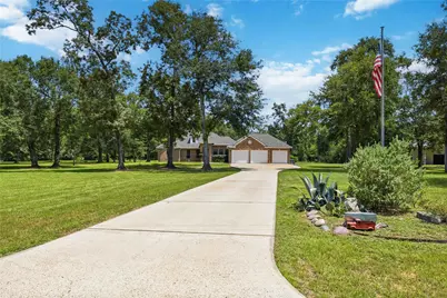 866 Big Buck Drive, Cleveland, TX 77328 - Photo 5